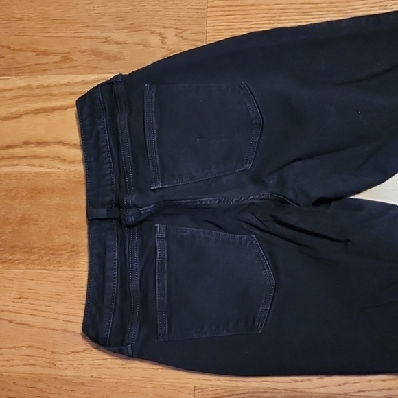 Mid Rise Curvy Skinny Black Jeans - 4/27S - Picture 3 of 9
